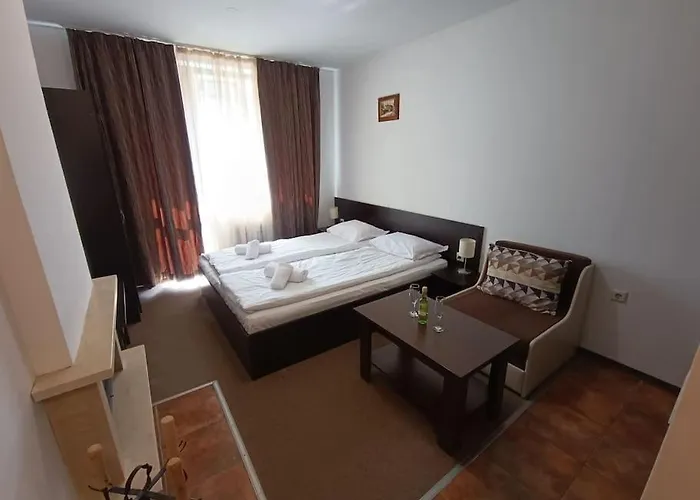 아파트 студио в мария антоанета 반스코